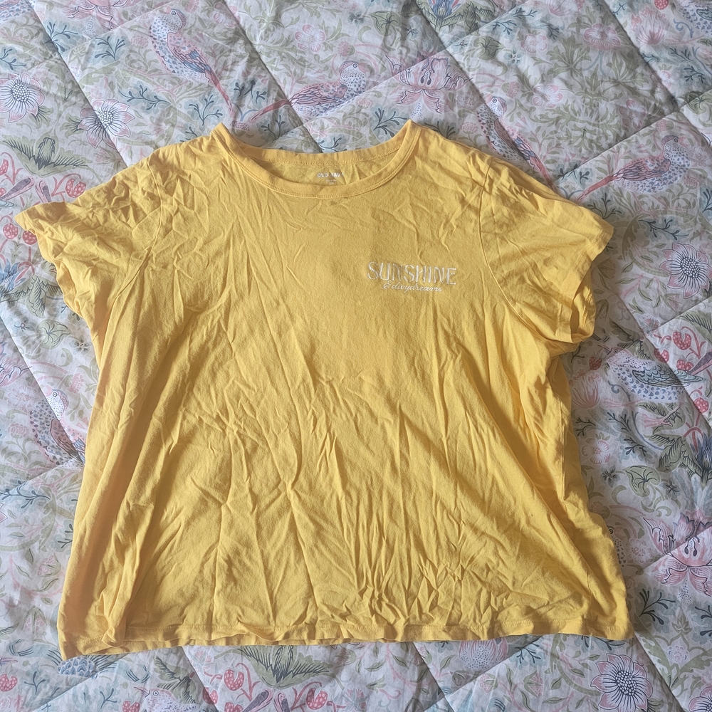 Old Navy Yellow Relaxed Short Sleeve T-Shirt